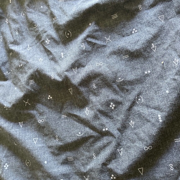 The North Face Men's Shirt blue symbol Print button down - Picture 5 of 5